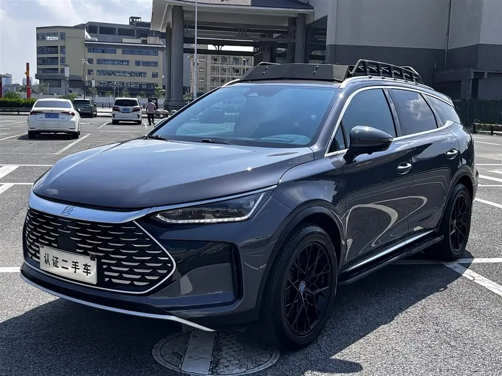 BYD Tang New Energy 2023 — Фото 3/20