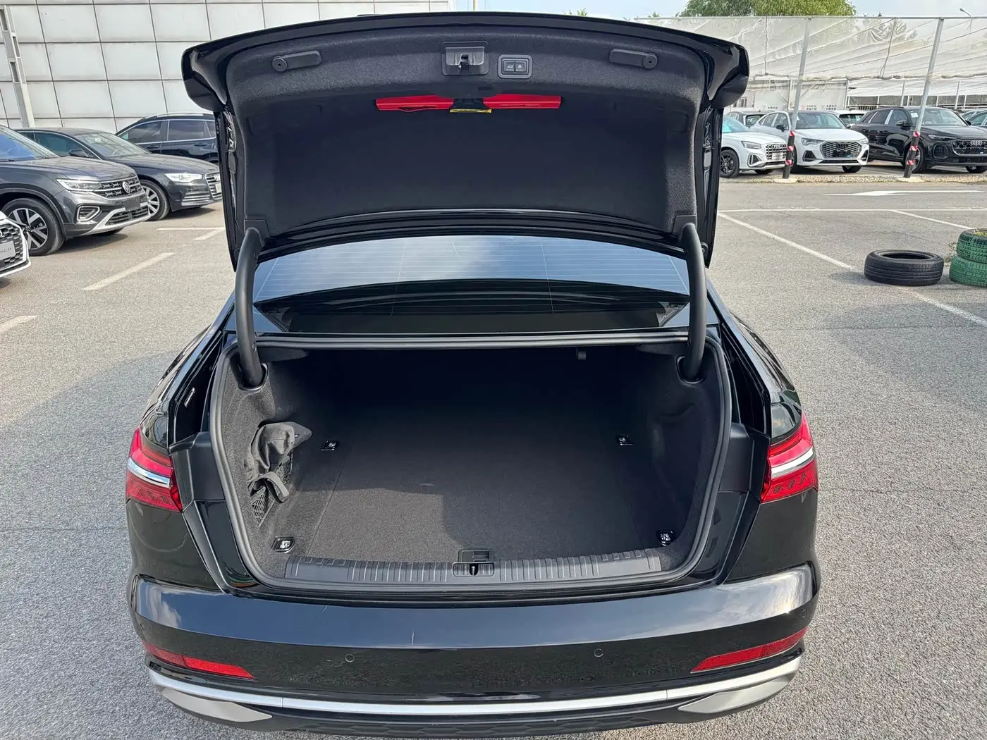 Audi A6L 2024 — Photo 17/19
