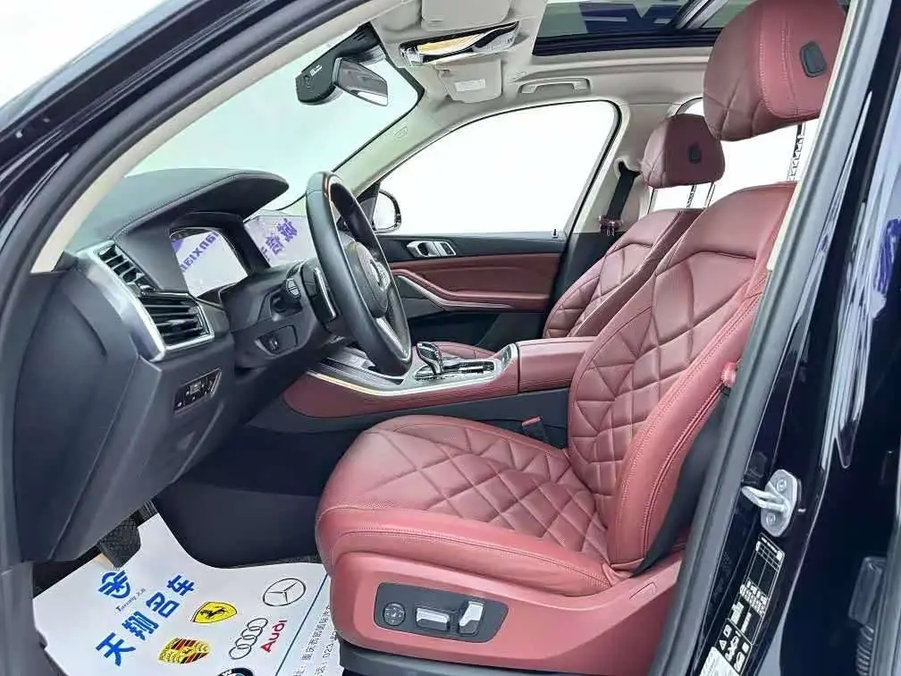 BMW X5 2023 — Photo 10/19