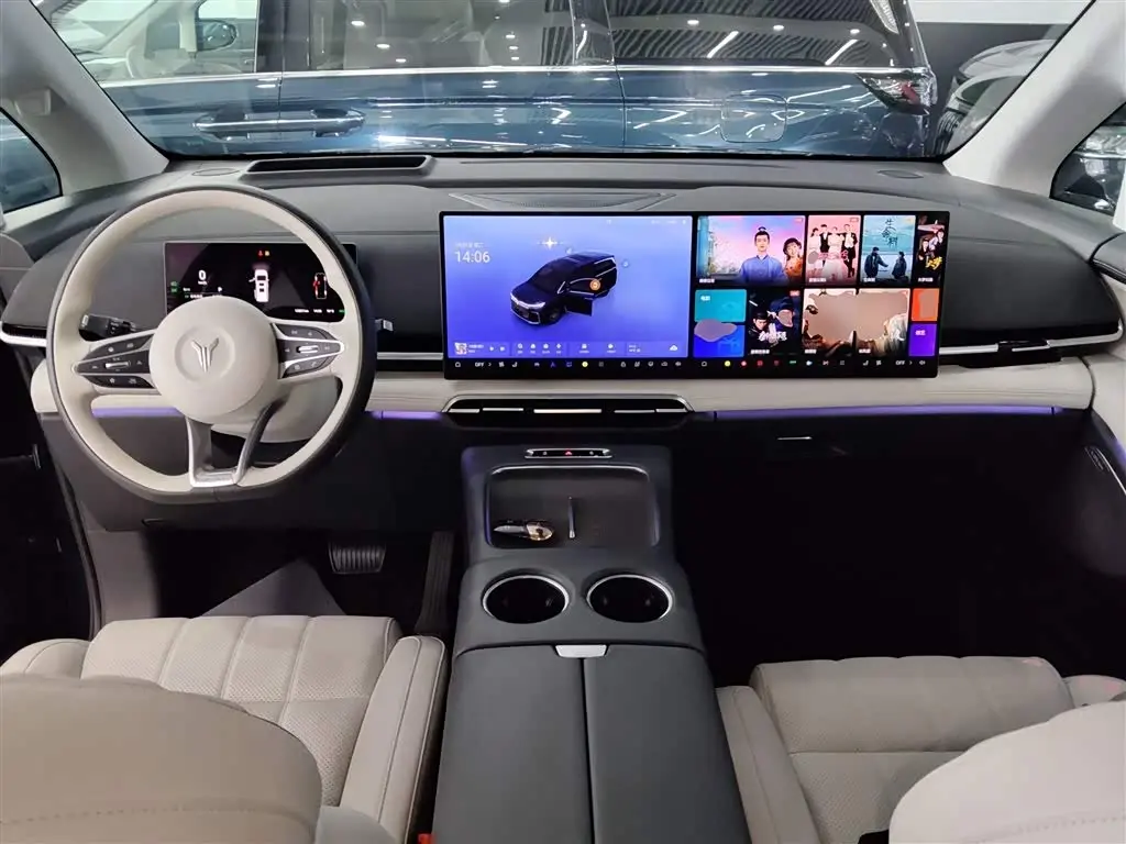 Voyah Auto Voyah Dreamer 2025 — Photo 10/20