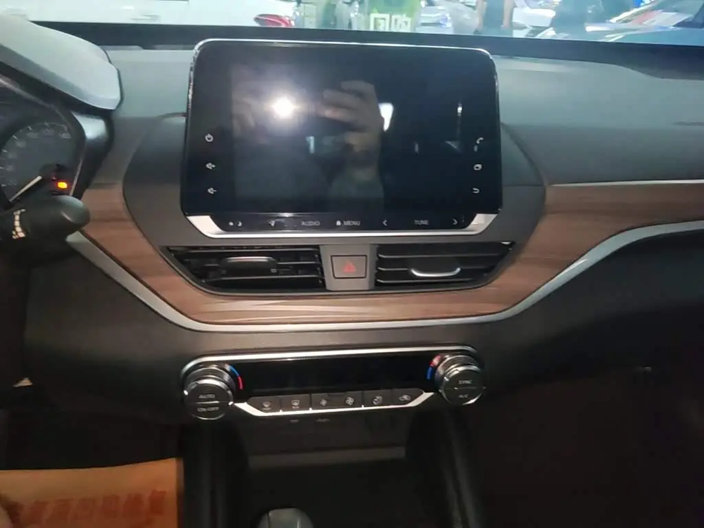 Nissan Teana 2022 — Photo 13/20