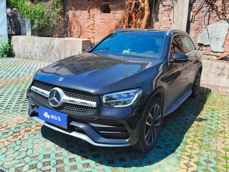 Mercedes-Benz GLC 2023 — Photo 1/16