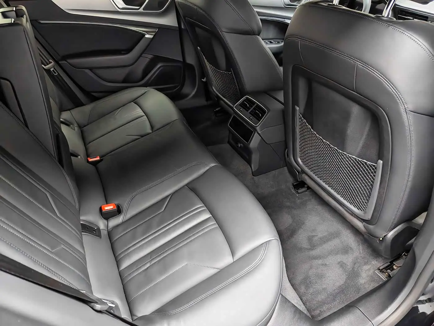 Audi A7 2023 — Şəkil 16/20