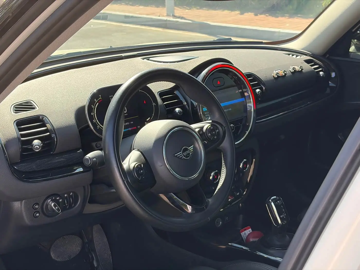 MINI CLUBMAN 2021 — Photo 7/10