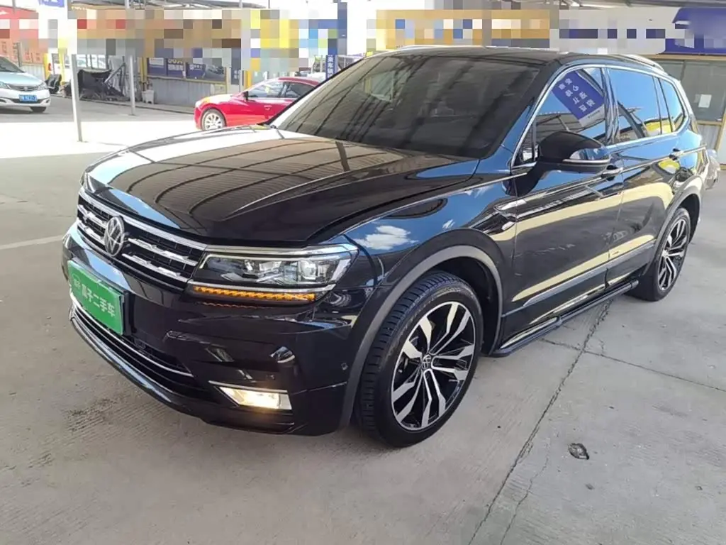 Volkswagen Tiguan L 2021 — Şəkil 1/20