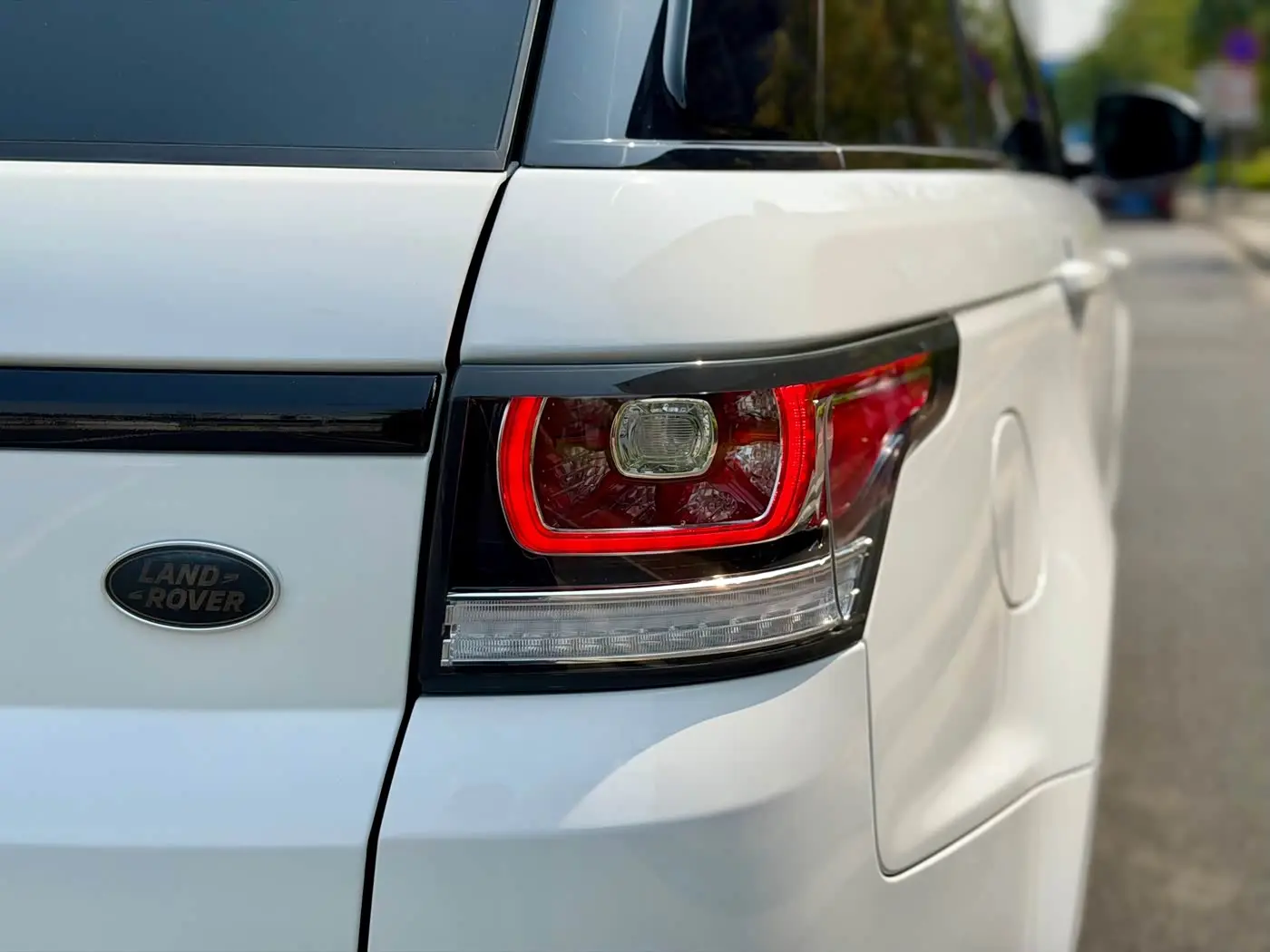 Land Rover Range Rover Sport 2017 — Photo 11/20