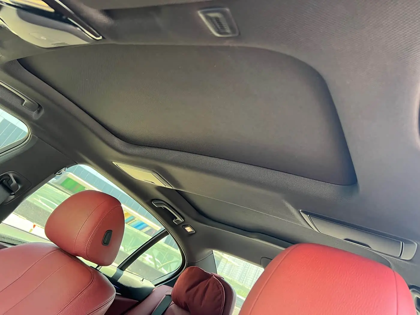 BMW 5 Series 2018 — Photo 11/20