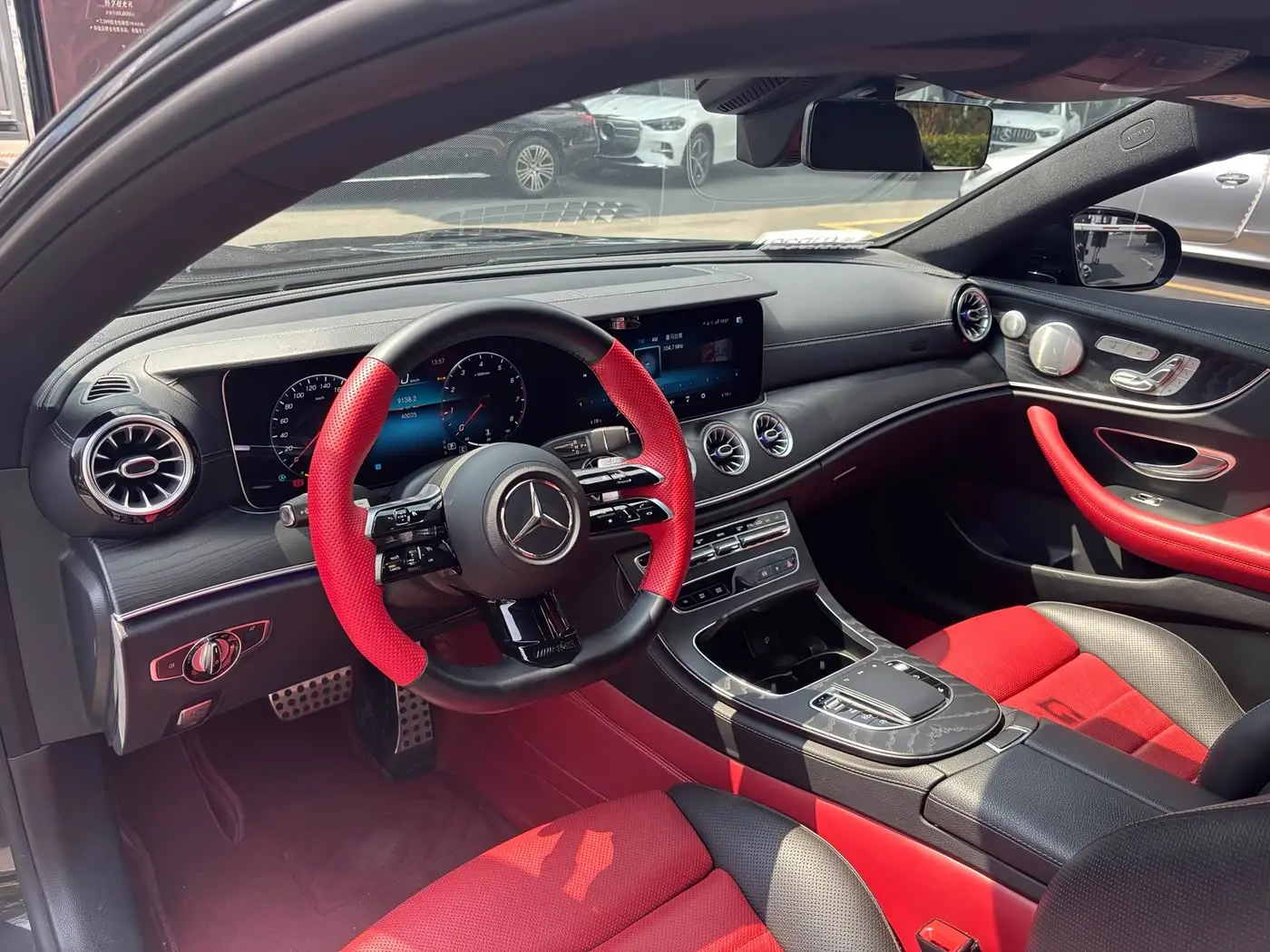Mercedes-Benz E-Class 2023 — ფოტო 8/12