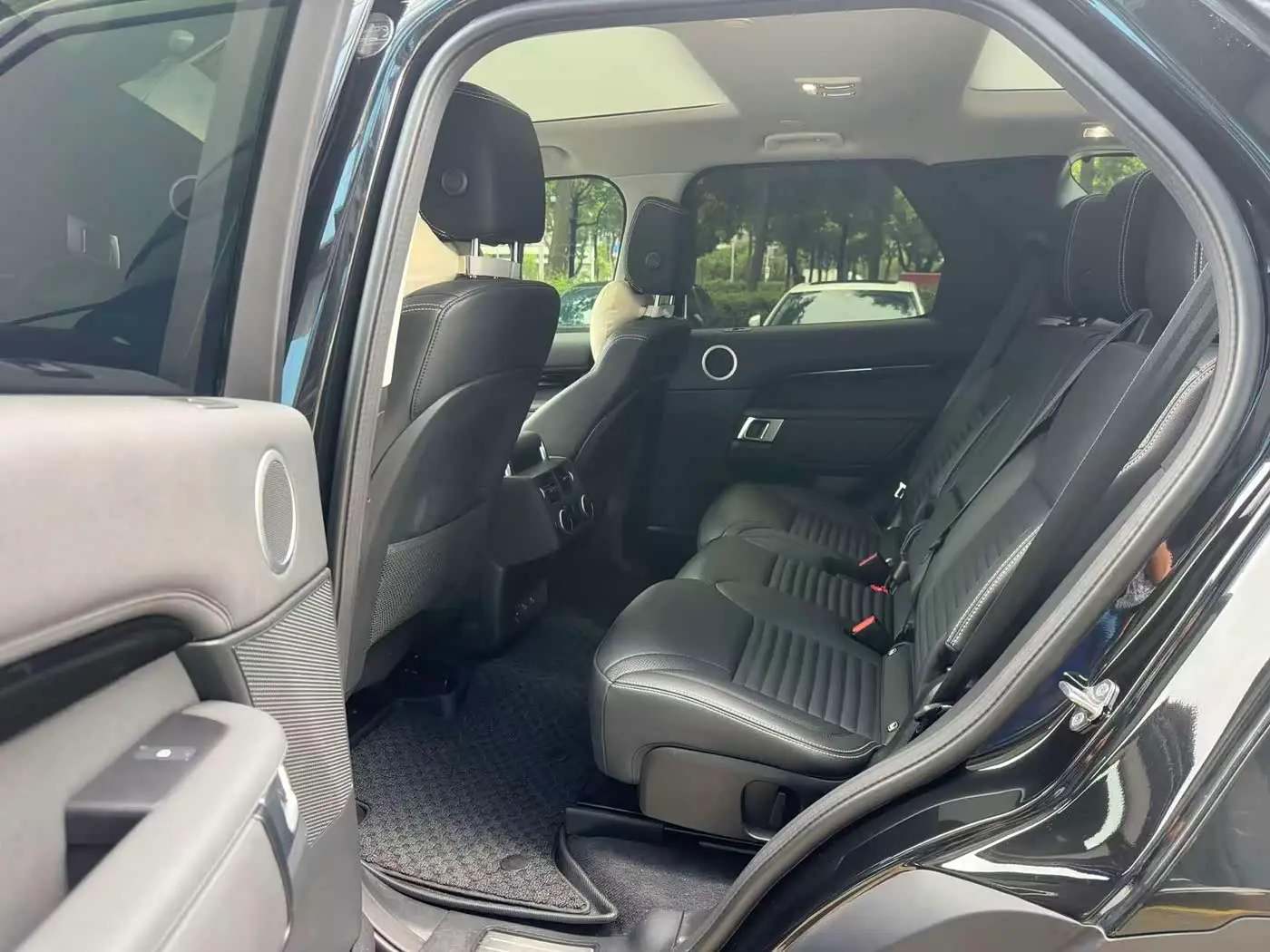 Land Rover Discovery 2024 — Şəkil 5/6