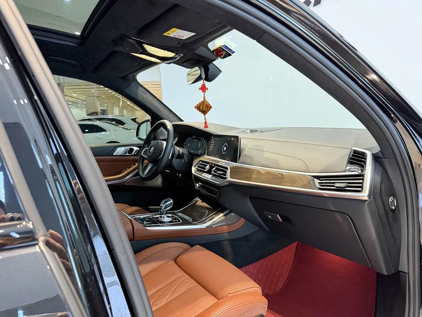BMW X7 2022 — Photo 13/20