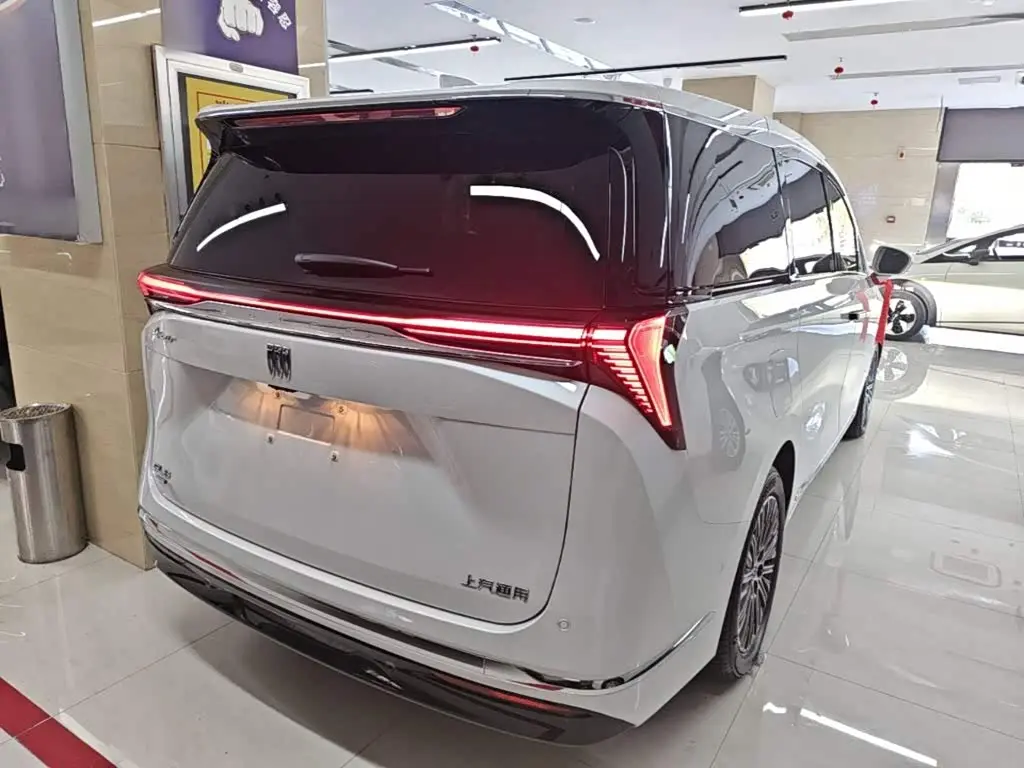 Buick GL8 New Energy 2024 — Şəkil 7/20