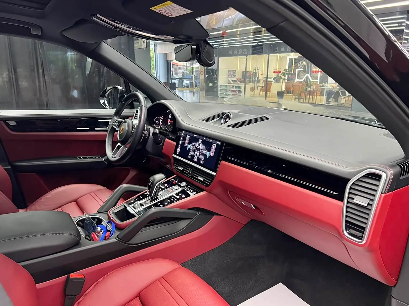 Porsche Cayenne 2020 — Şəkil 8/13