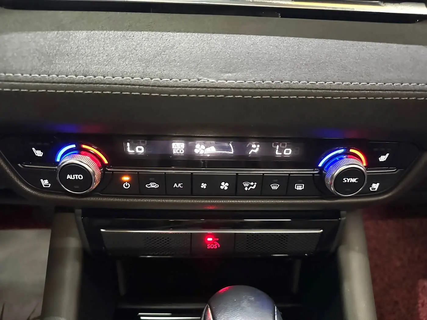 Mazda Atenza 2022 — Şəkil 13/20
