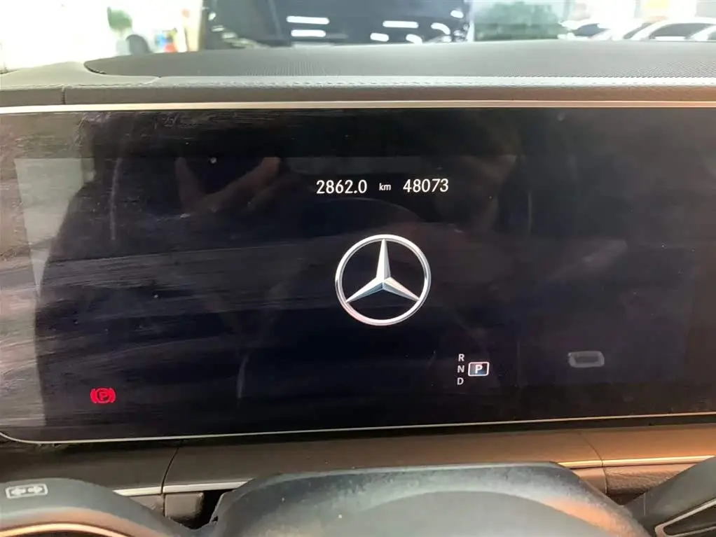 Mercedes-Benz GLE 2021 — Photo 20/20