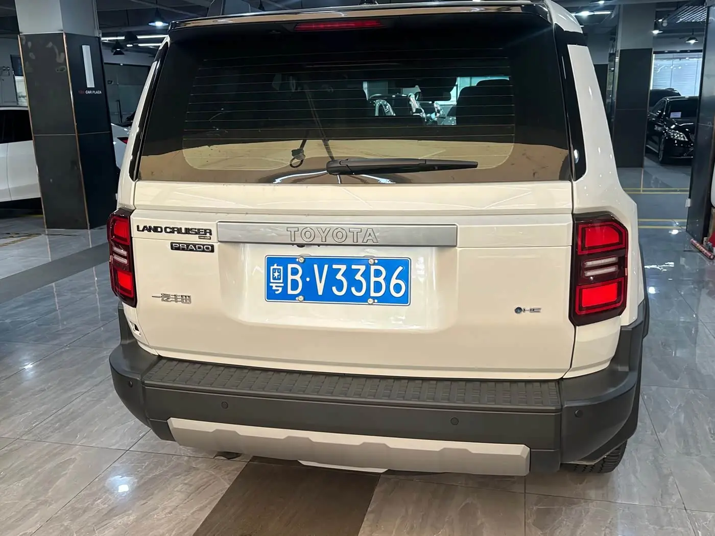 Toyota Prado 2025 — Photo 17/19