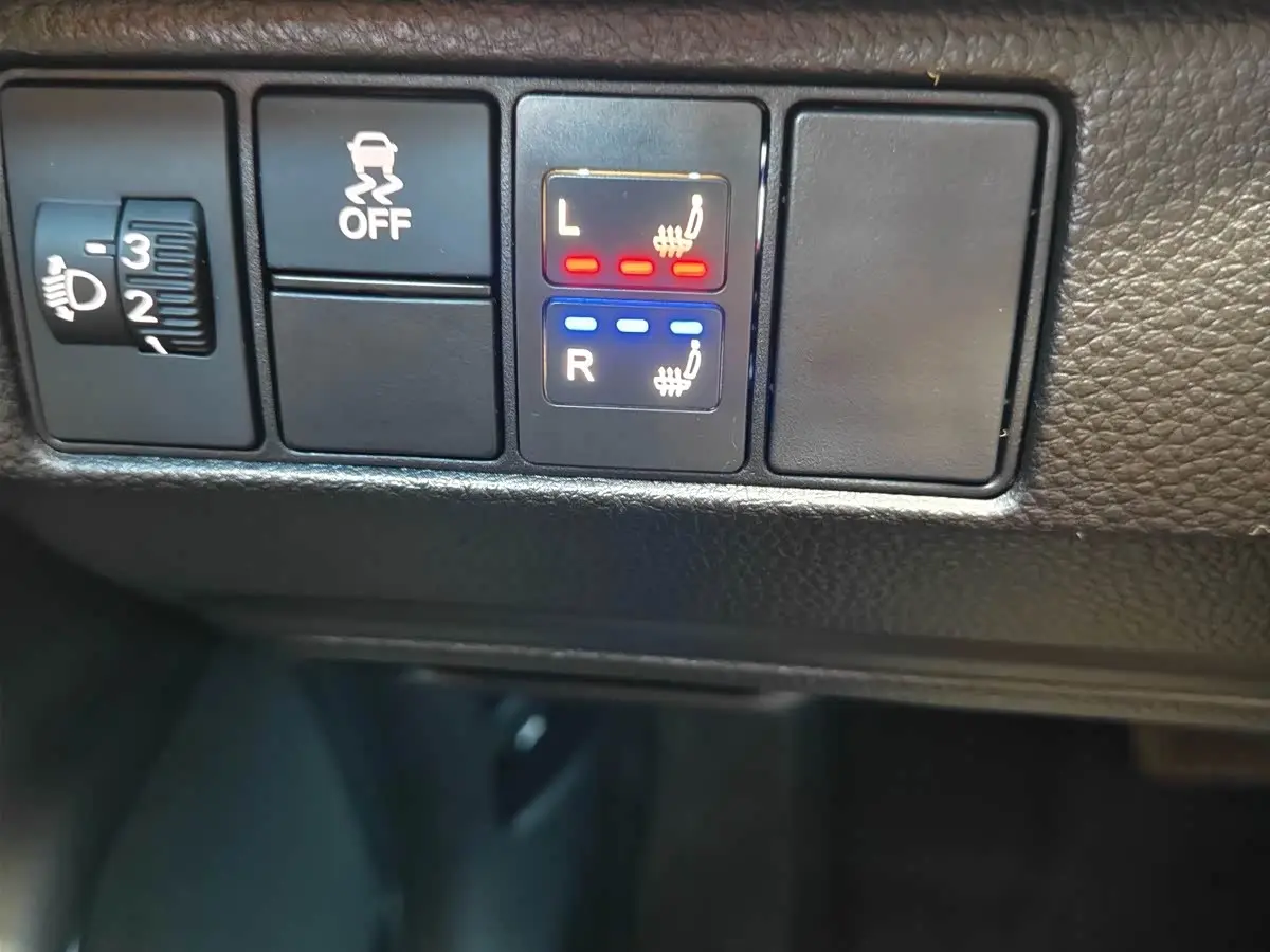 Honda Vezel 2024 — Photo 15/17