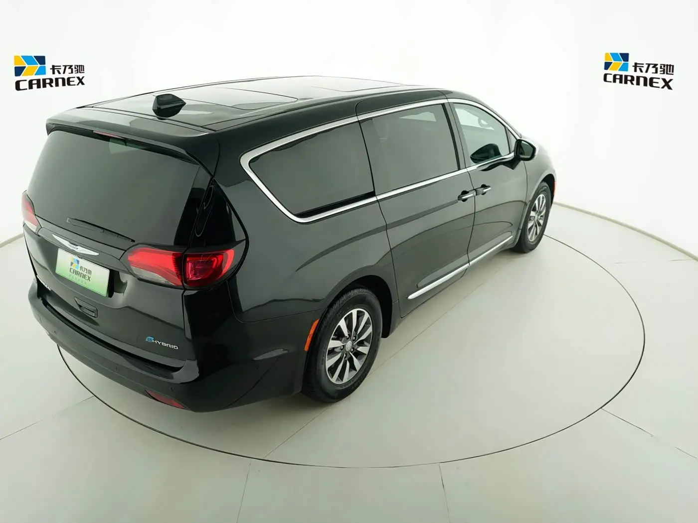 Chrysler Grand Caravan PHEV 2025 — Şəkil 6/17