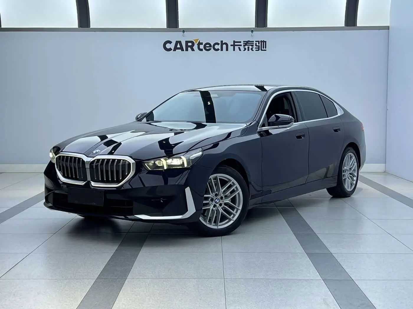 BMW 5 Series, 2024