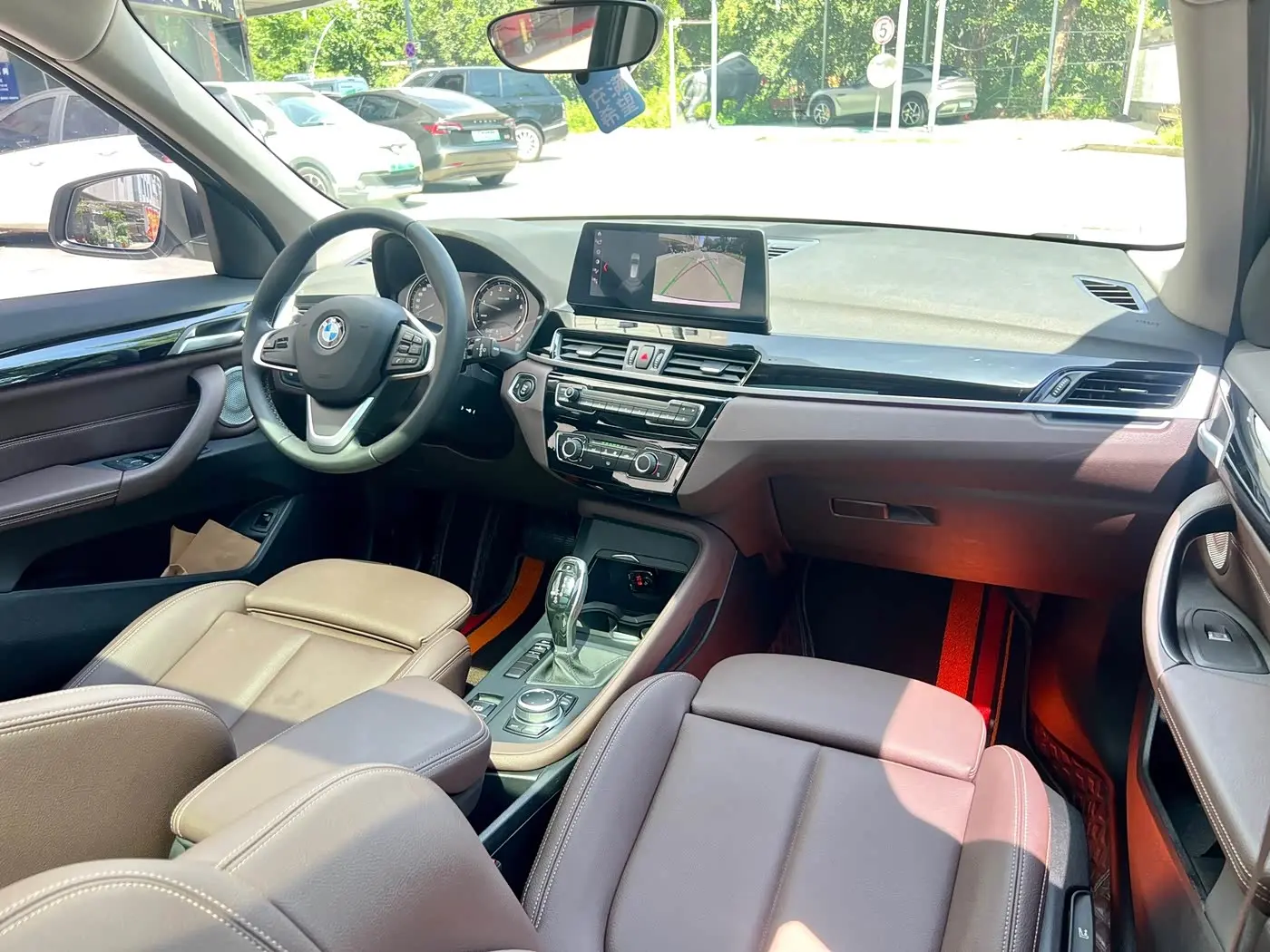 BMW X1 2021 — Şəkil 11/14
