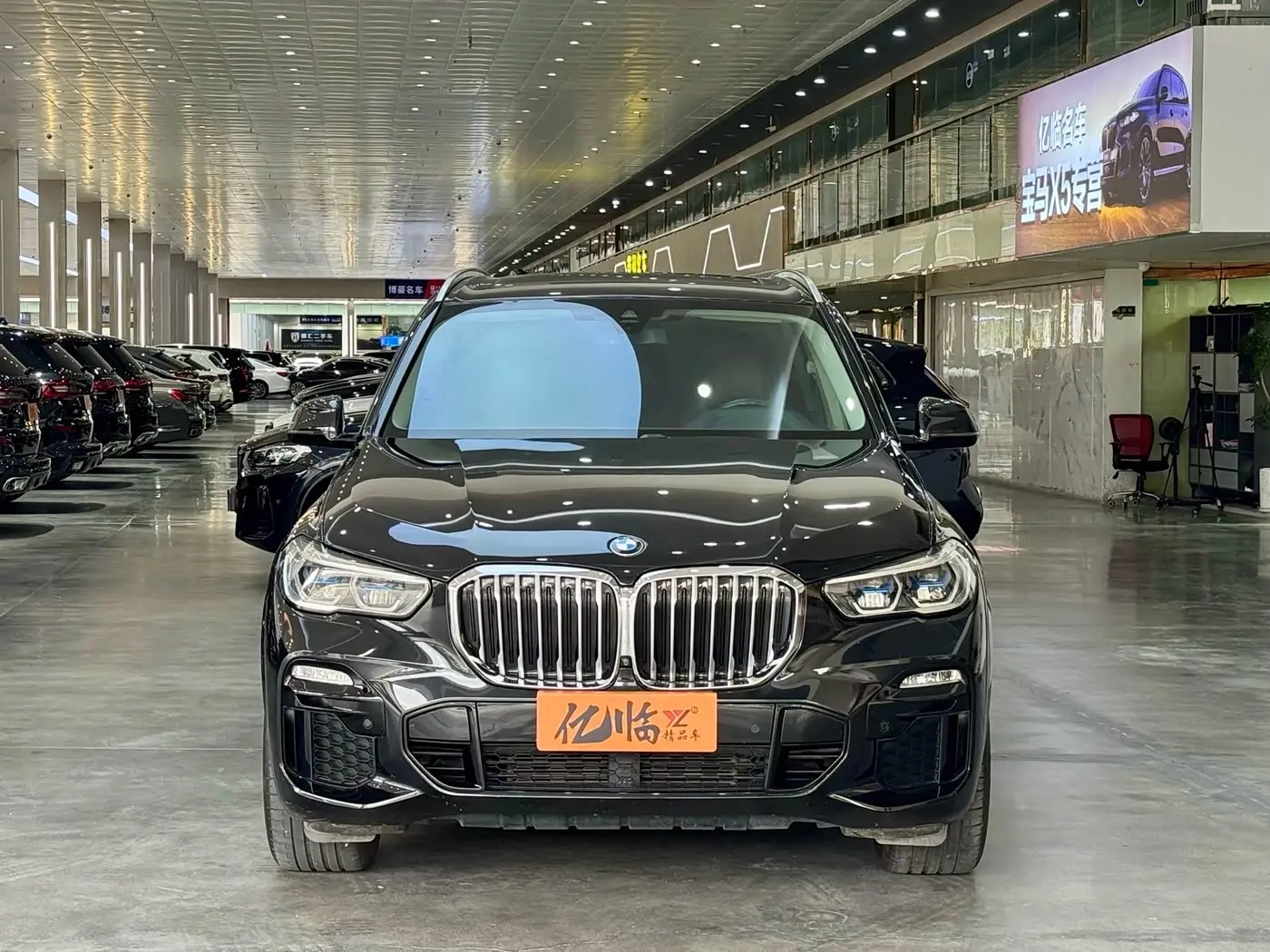 BMW X5 2020 — Фото 2/16