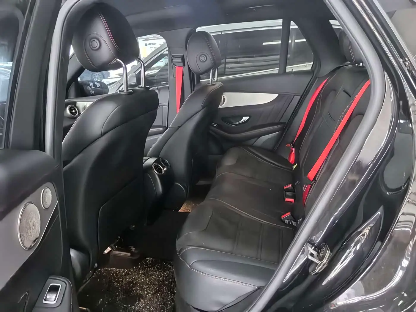 Mercedes-Benz GLC AMG 2021 — Photo 10/20