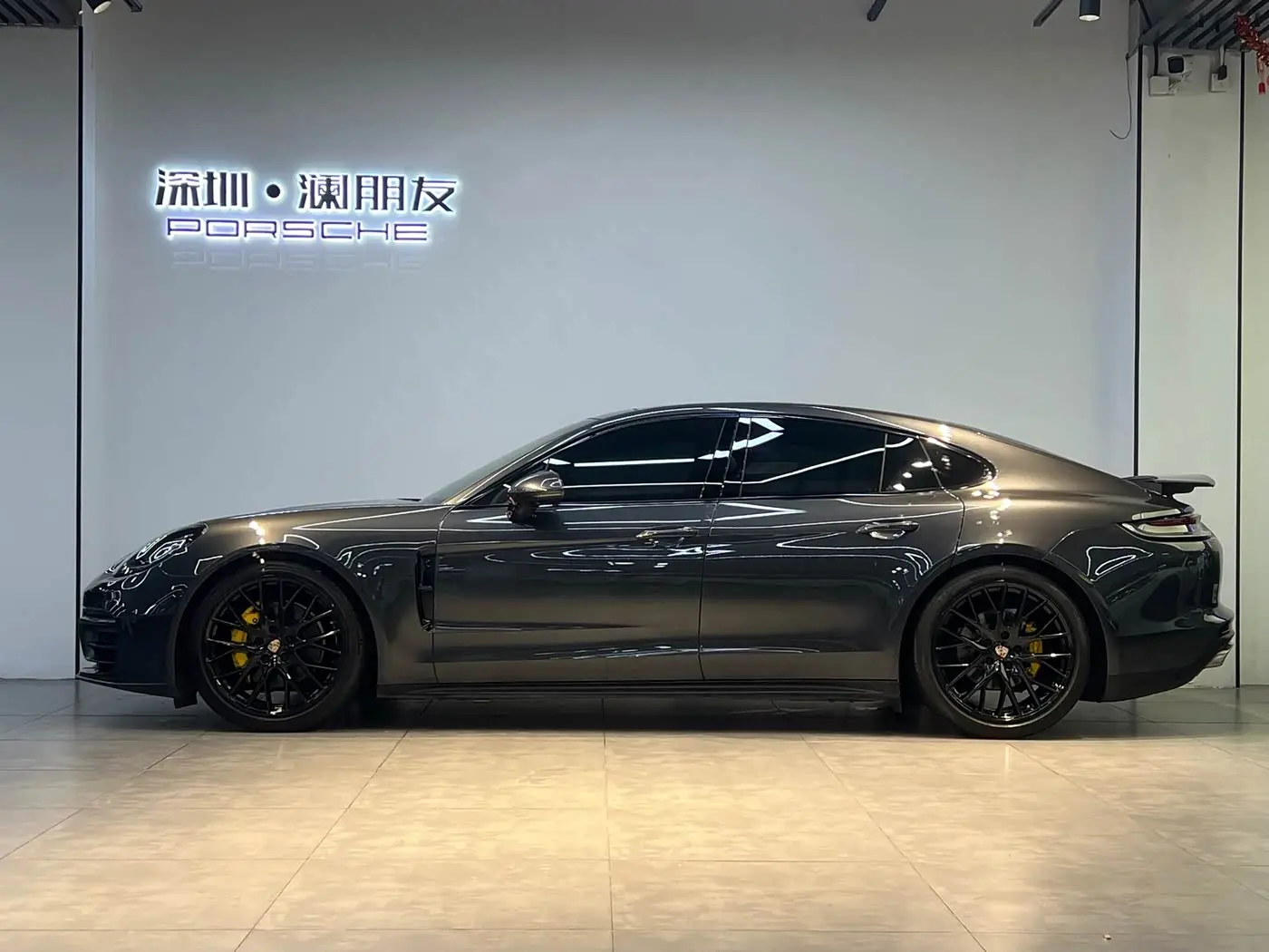 Porsche Panamera 2021 — Photo 3/18