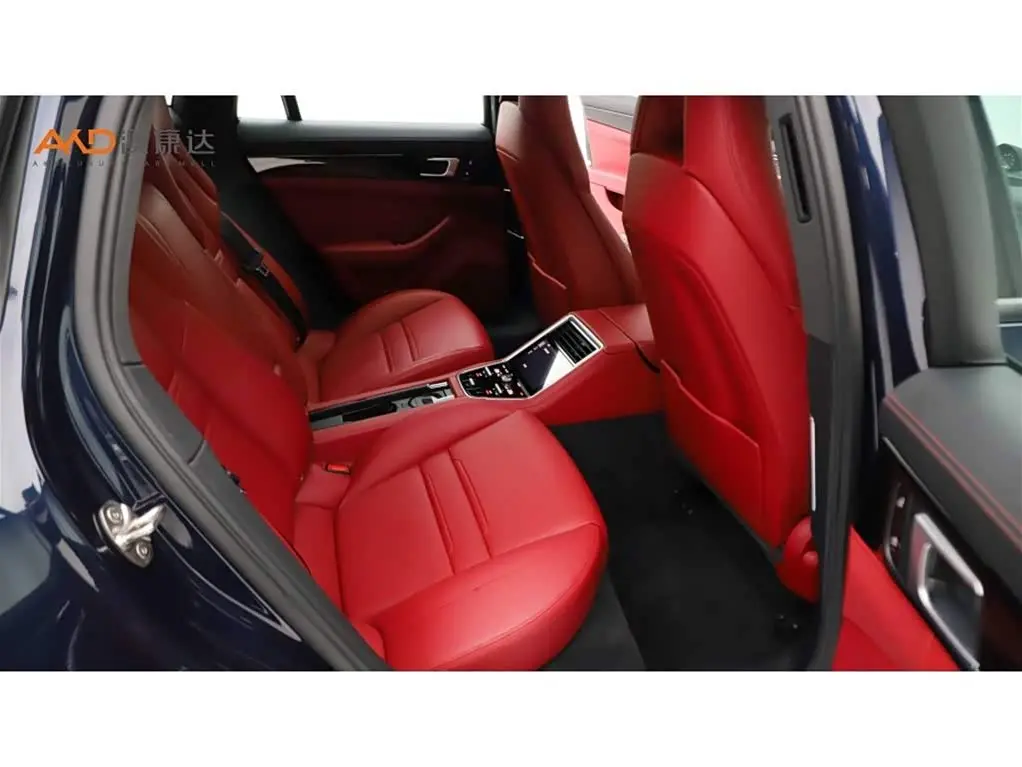 Porsche Panamera New Energy 2023 — Photo 8/10