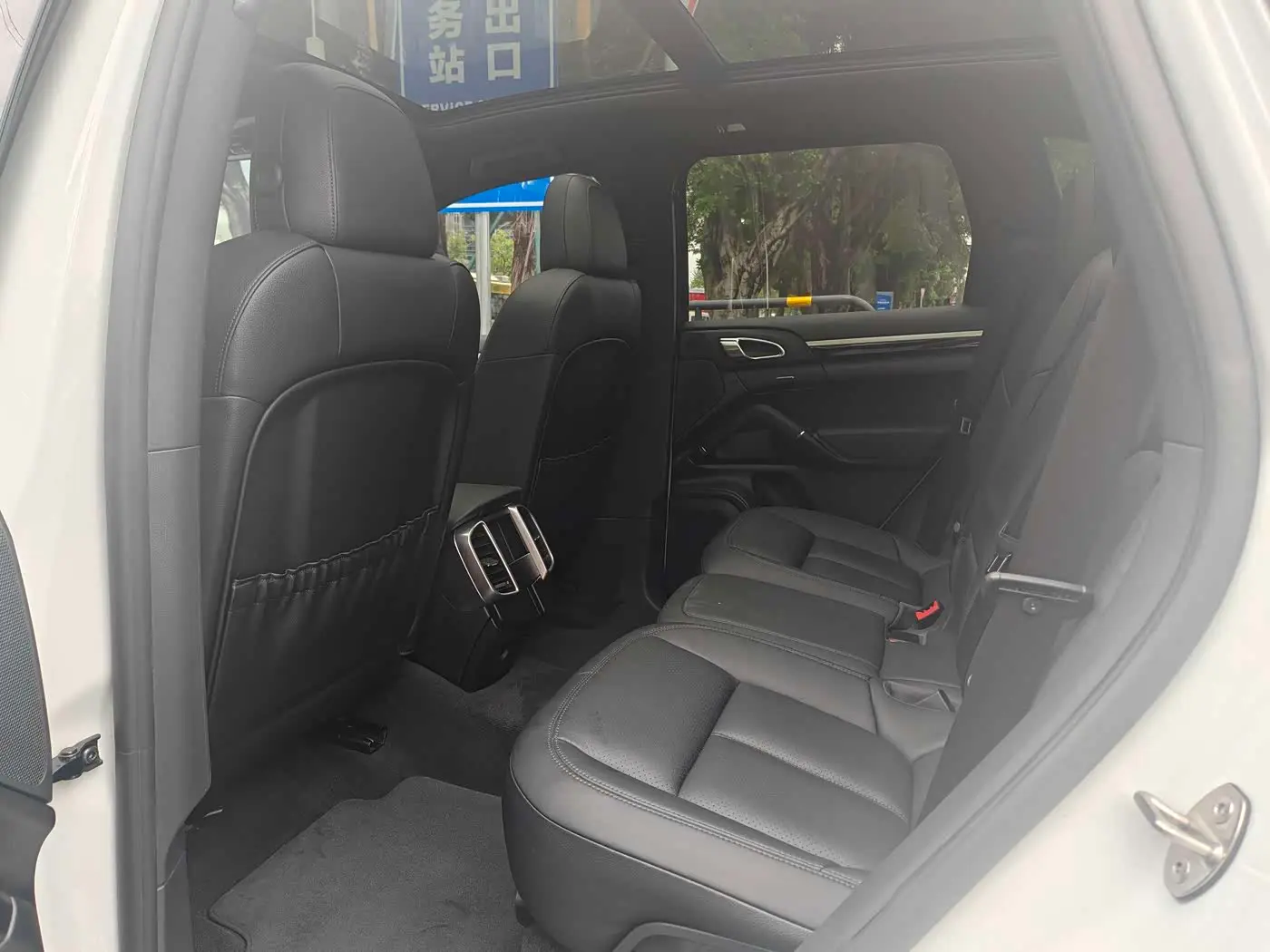 Porsche Cayenne 2015 — Фото 6/11