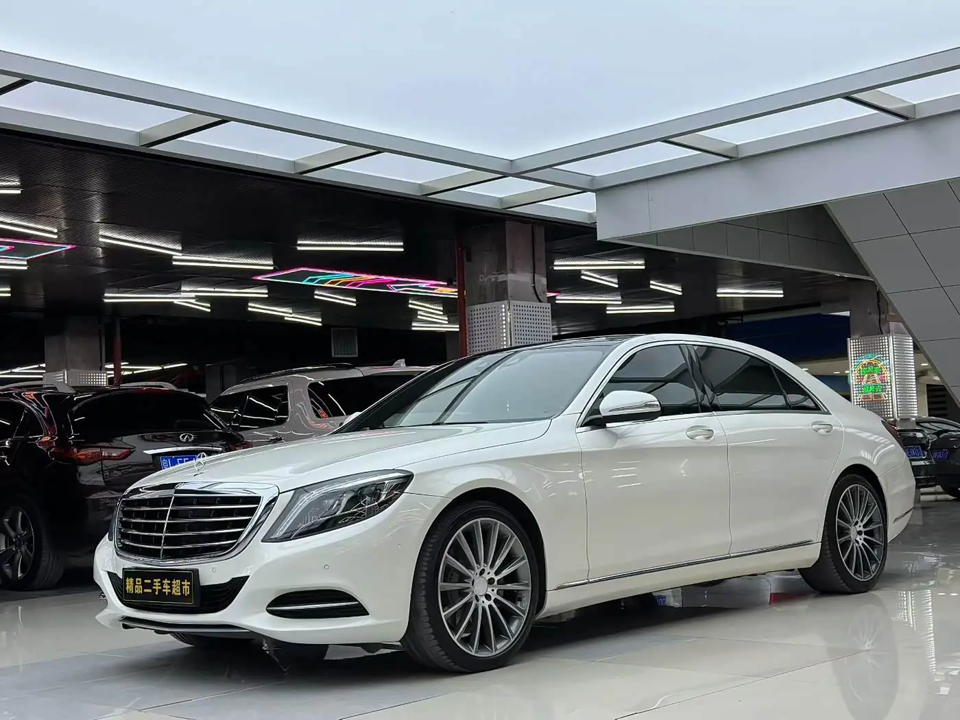 Mercedes-Benz S-Class 2015 — Фото 2/9