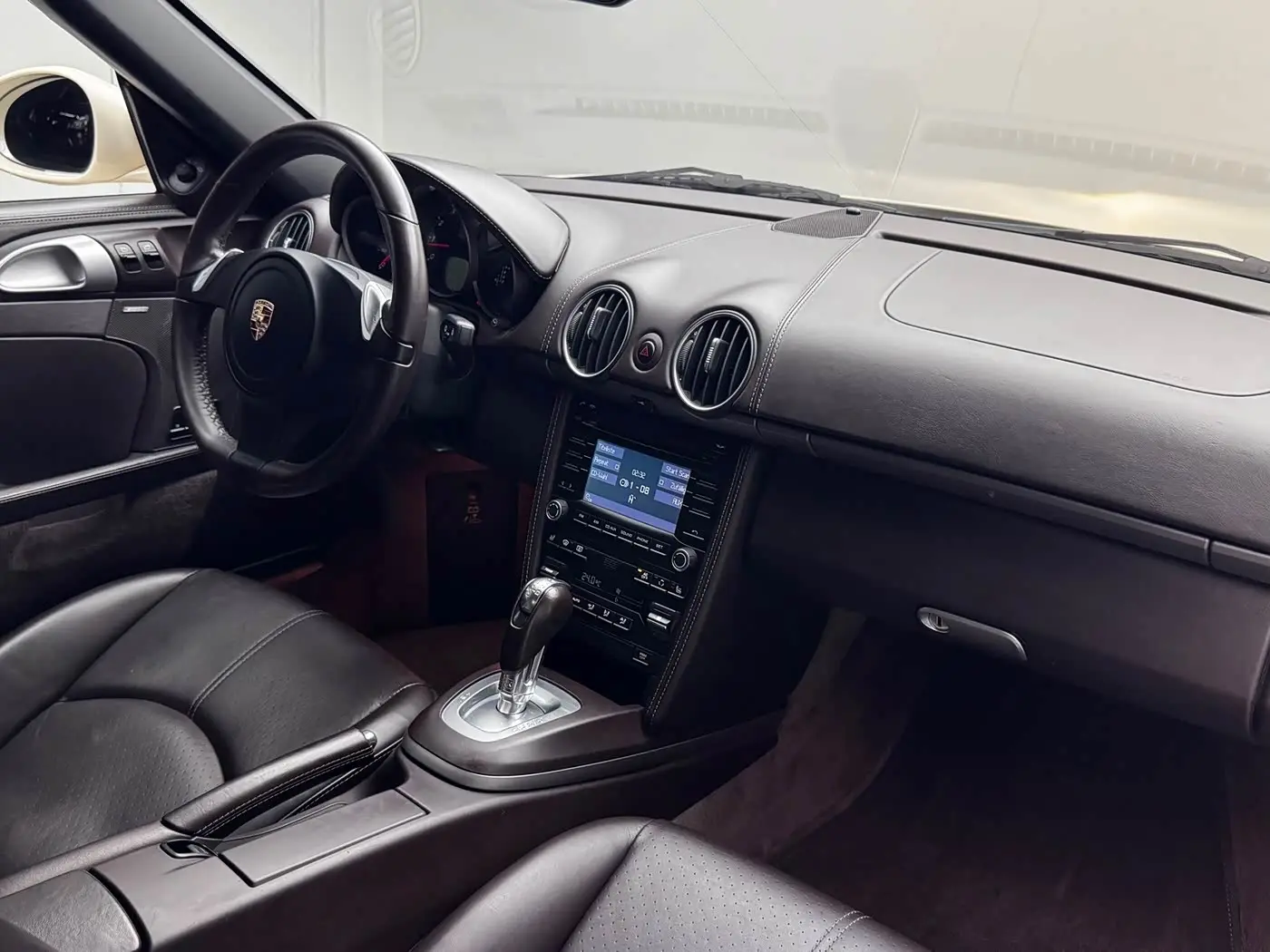 Porsche Boxster 2011 — Şəkil 17/20