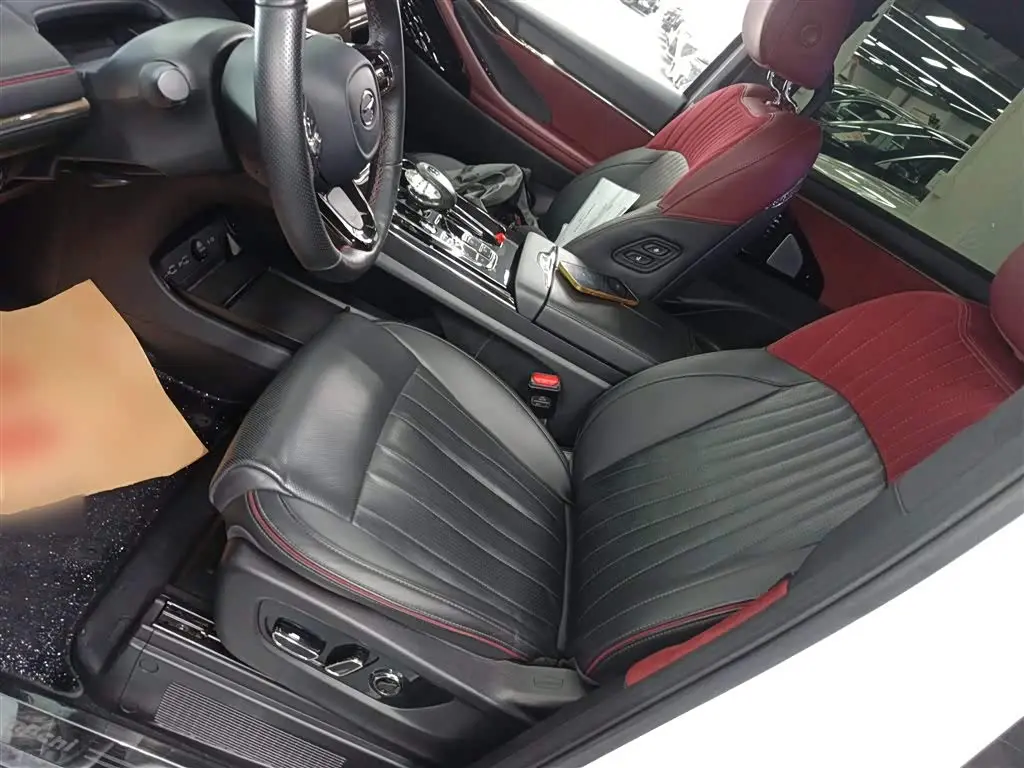 GAC Trumpchi Trumpchi M8 2023 — Şəkil 15/20