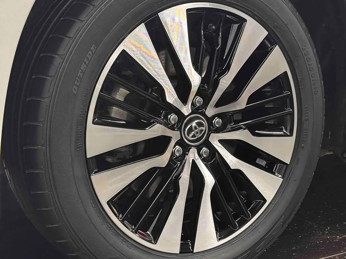 Toyota Alphard 2019 — Photo 5/20