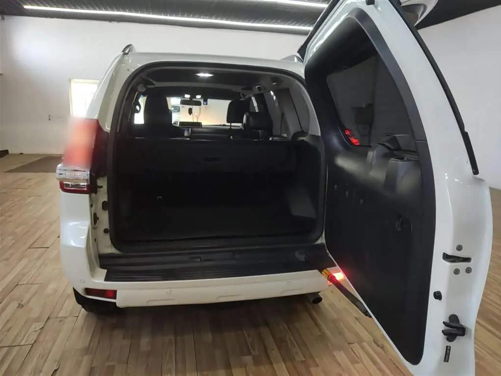 Toyota Prado 2016 — Фото 19/20