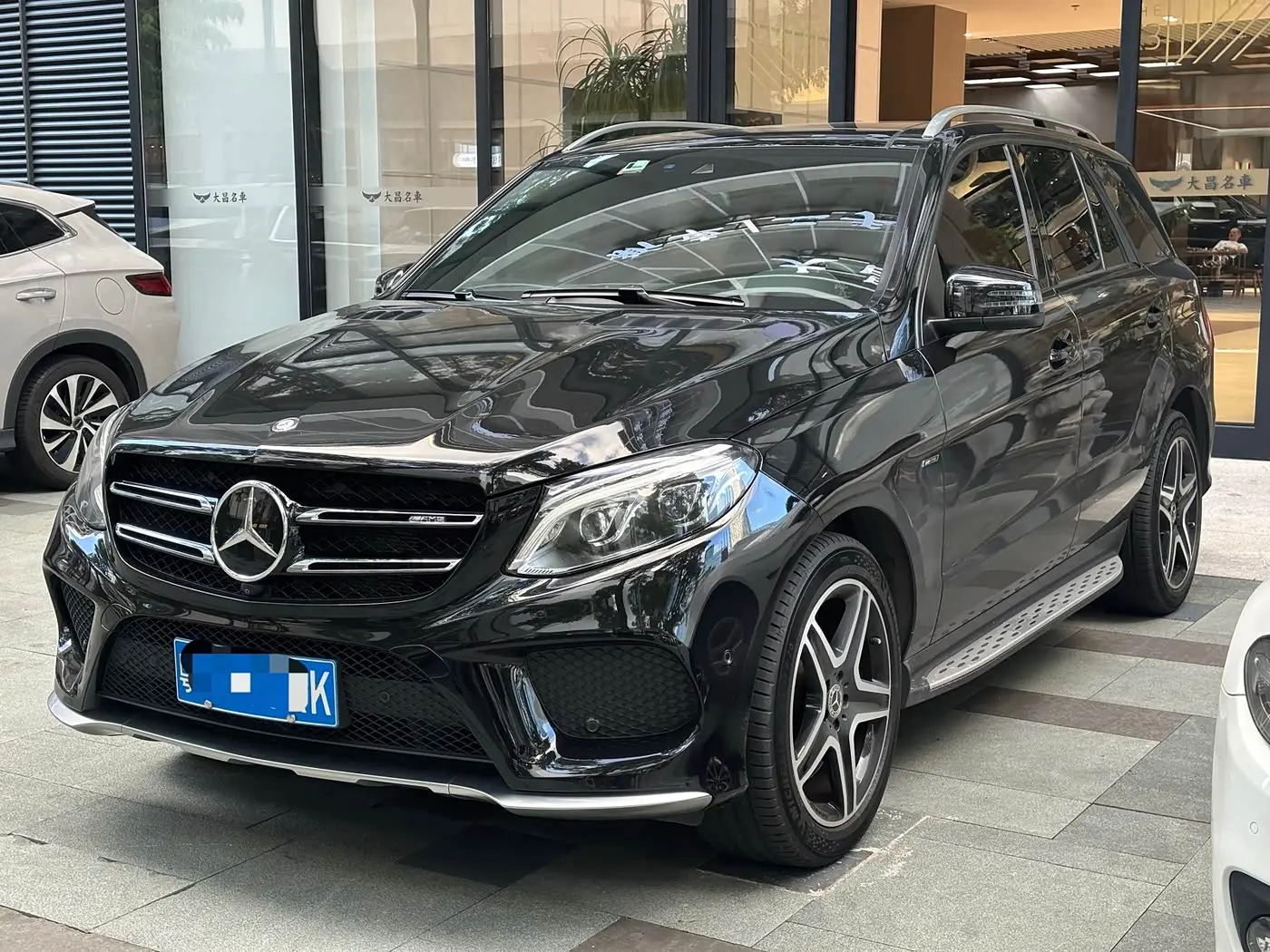 Mercedes-Benz GLE 2017 — Photo 1/6