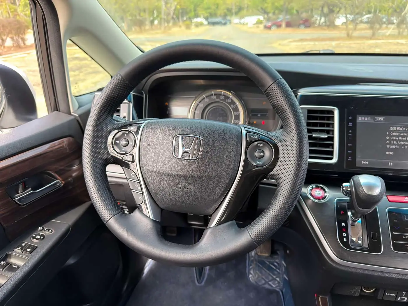 Honda Elysion 2018 — Photo 5/14