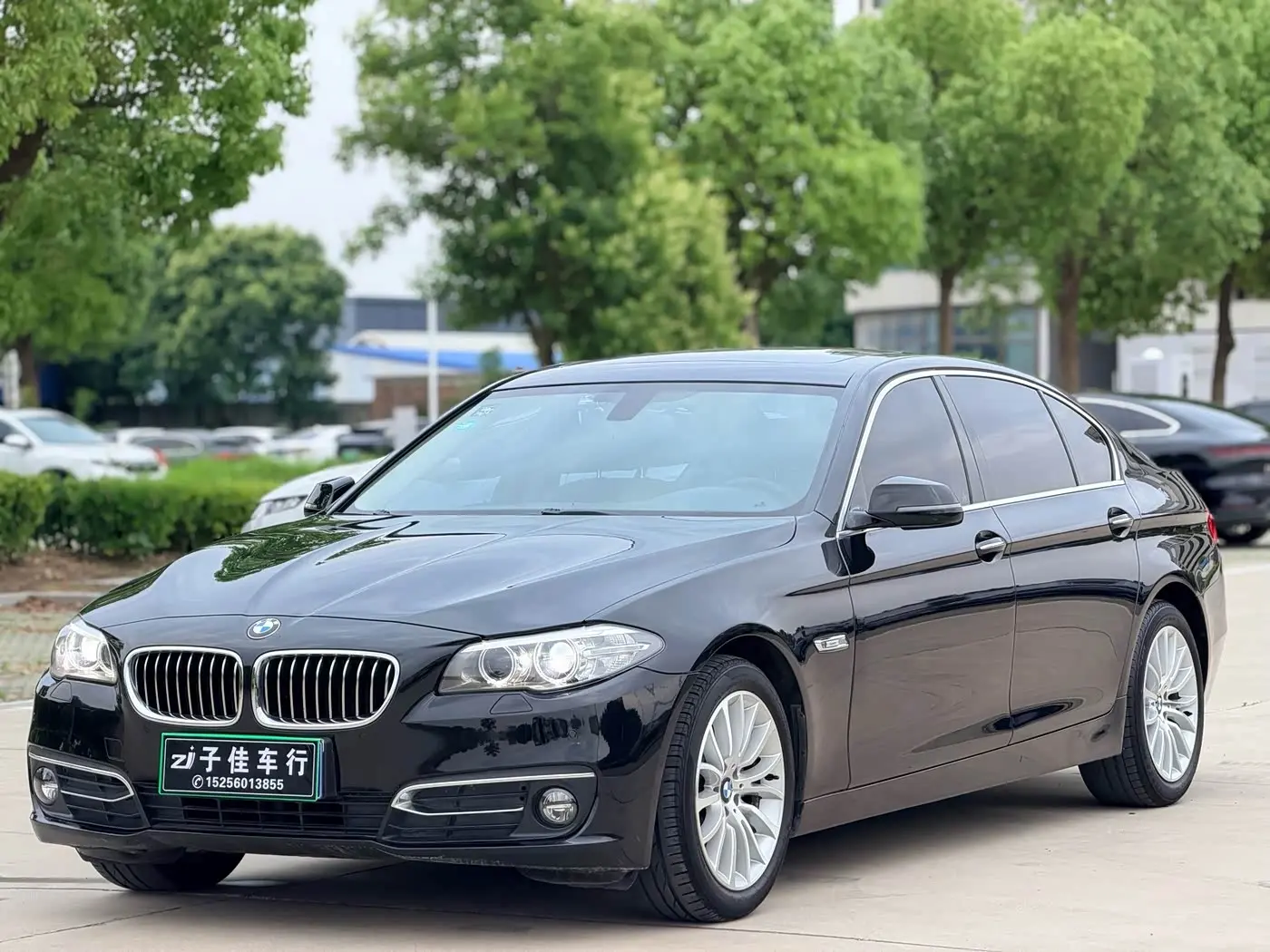 BMW 5 Series 2016 — Фото 1/20