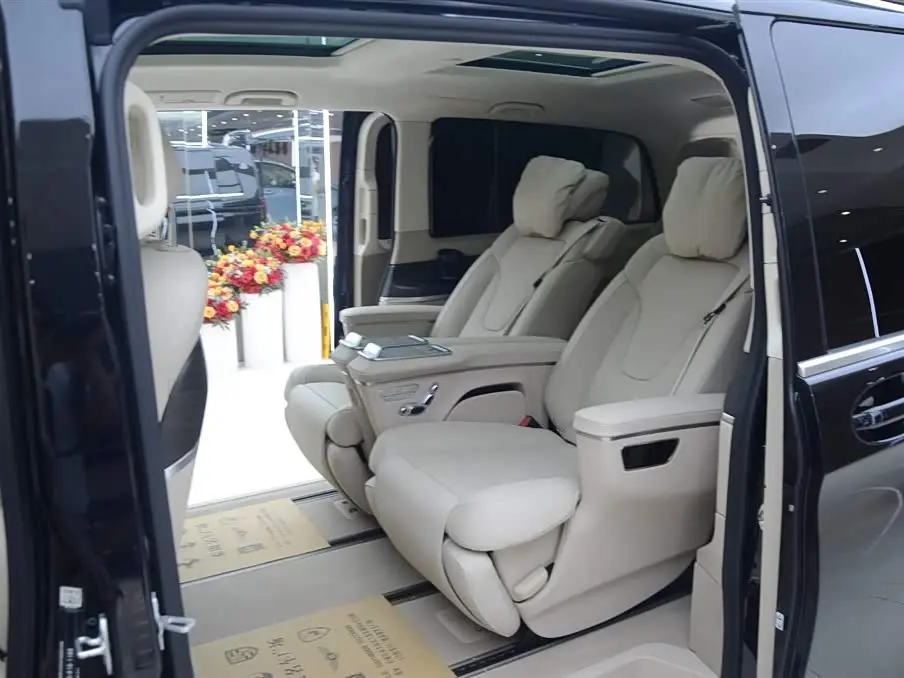 Mercedes-Benz V-Class 2026 — ფოტო 5/15