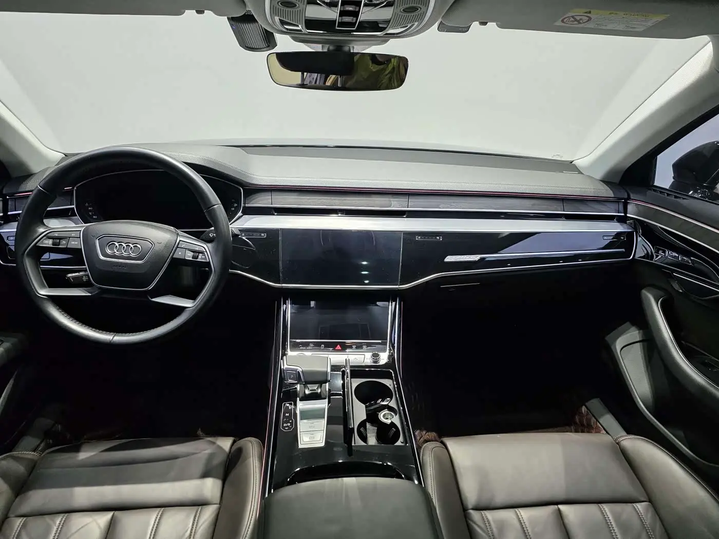 Audi A8 2020 — Photo 9/16