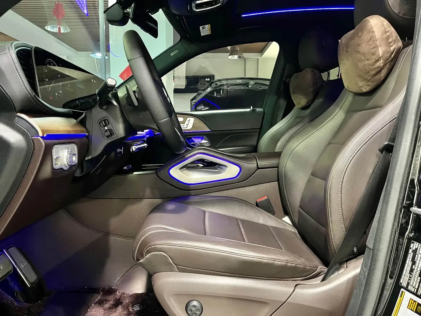 Mercedes-Benz GLS 2022 — Фото 11/20