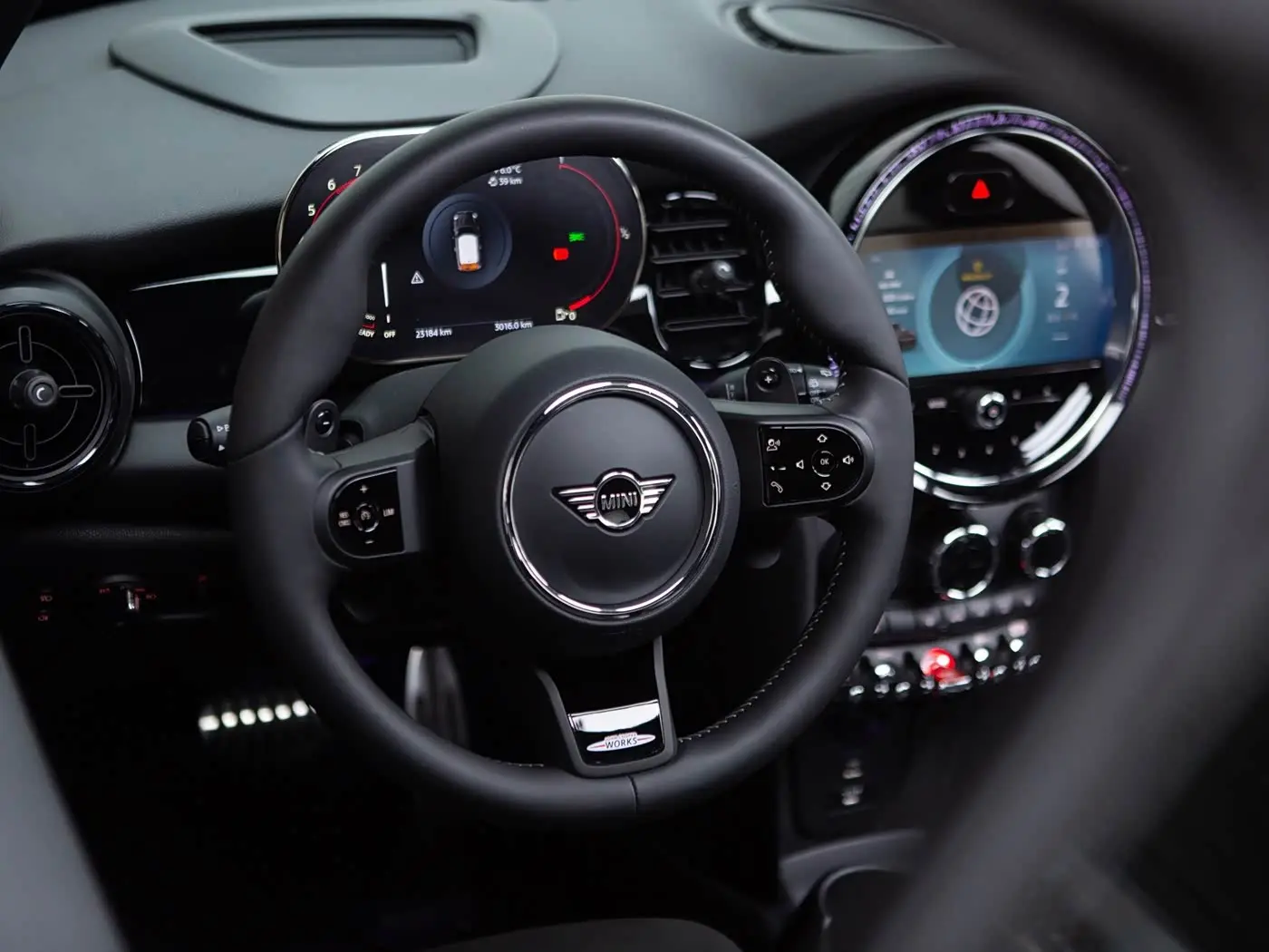 MINI JCW 2023 — Фото 8/10
