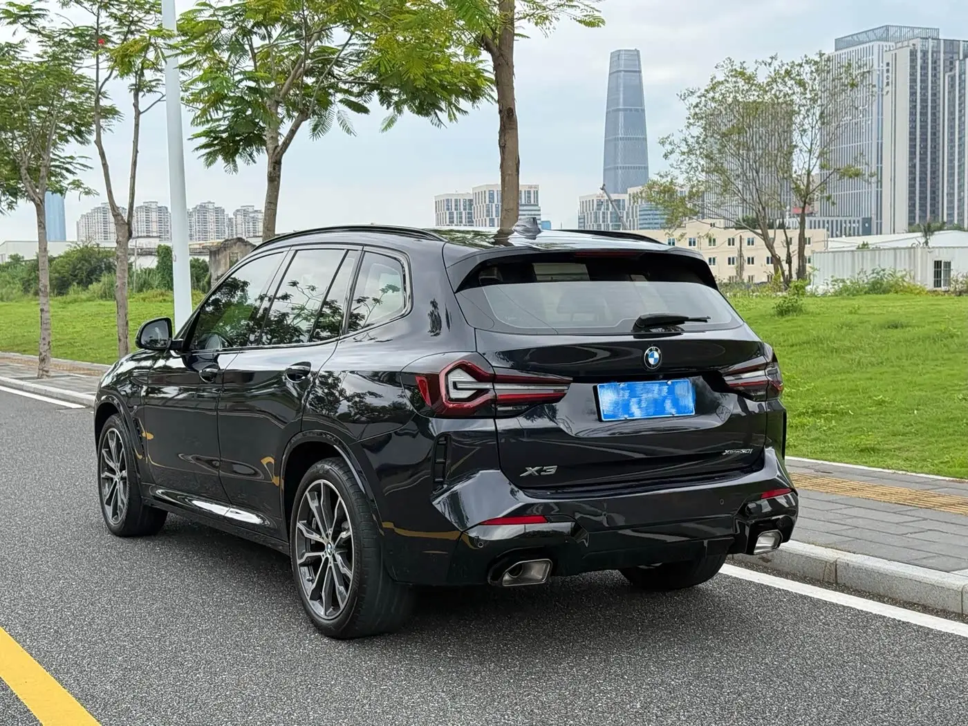 BMW X3 2022 — Photo 10/12