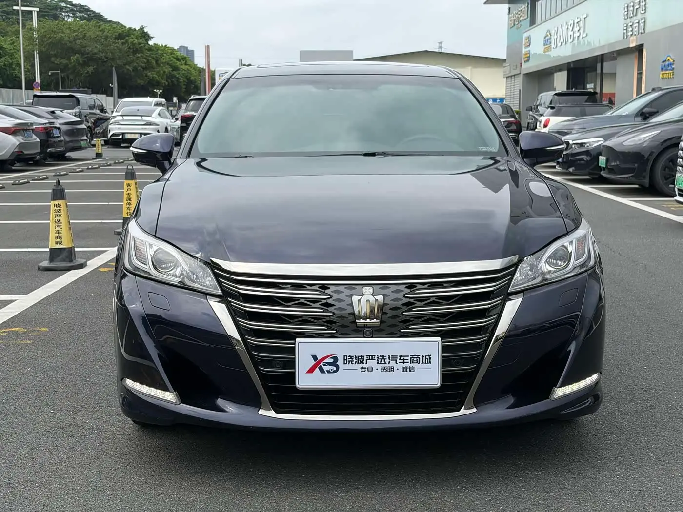 Toyota Crown 2018 — Фото 2/20
