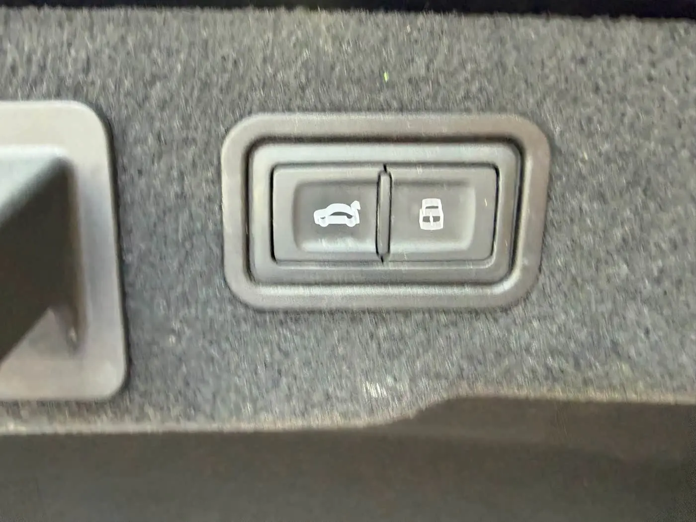 Audi A8 2018 — Photo 14/14
