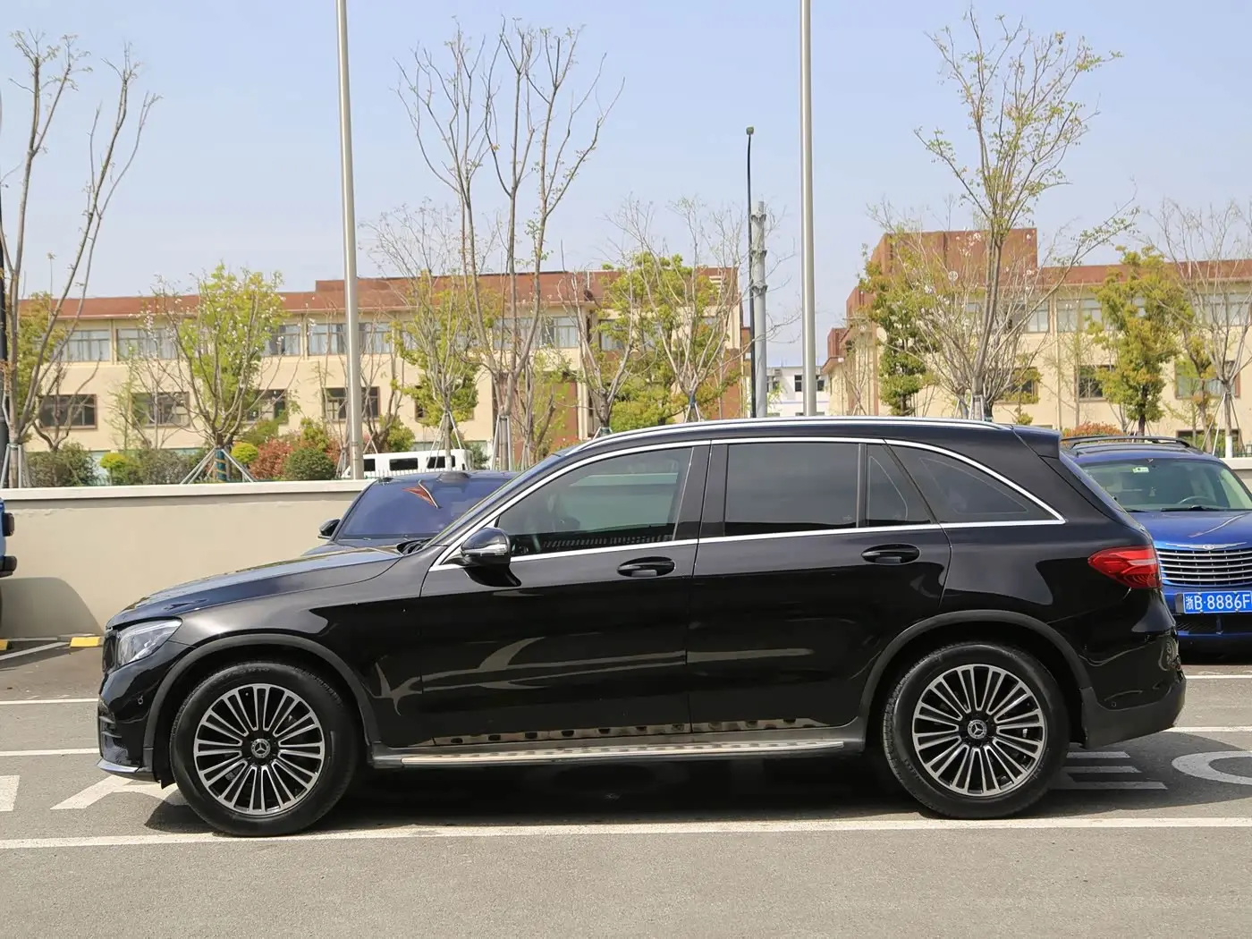 Mercedes-Benz GLC 2018 — Фото 18/20