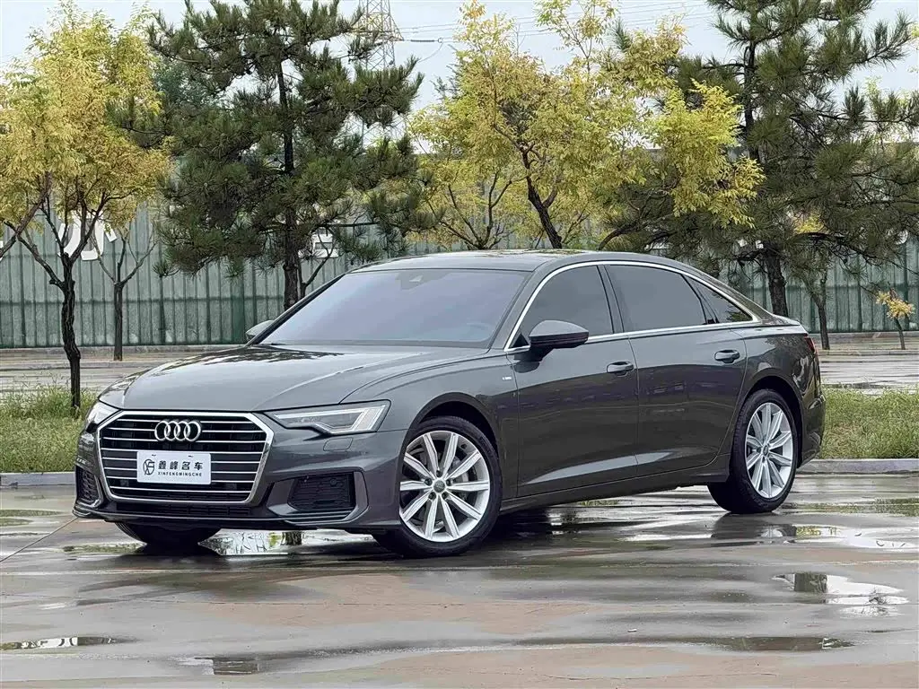 Audi A6L 2022 — Photo 1/20