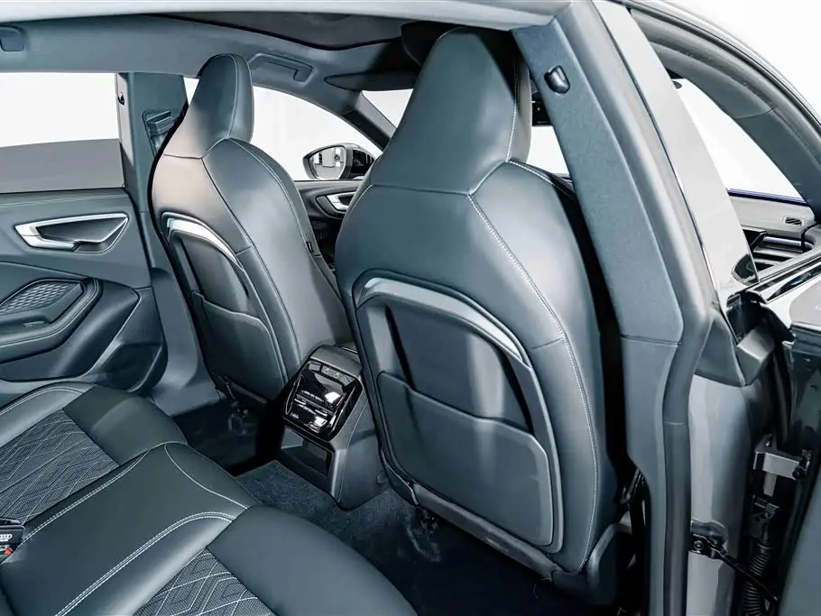Audi A5L Sportback 2025 — Фото 20/20