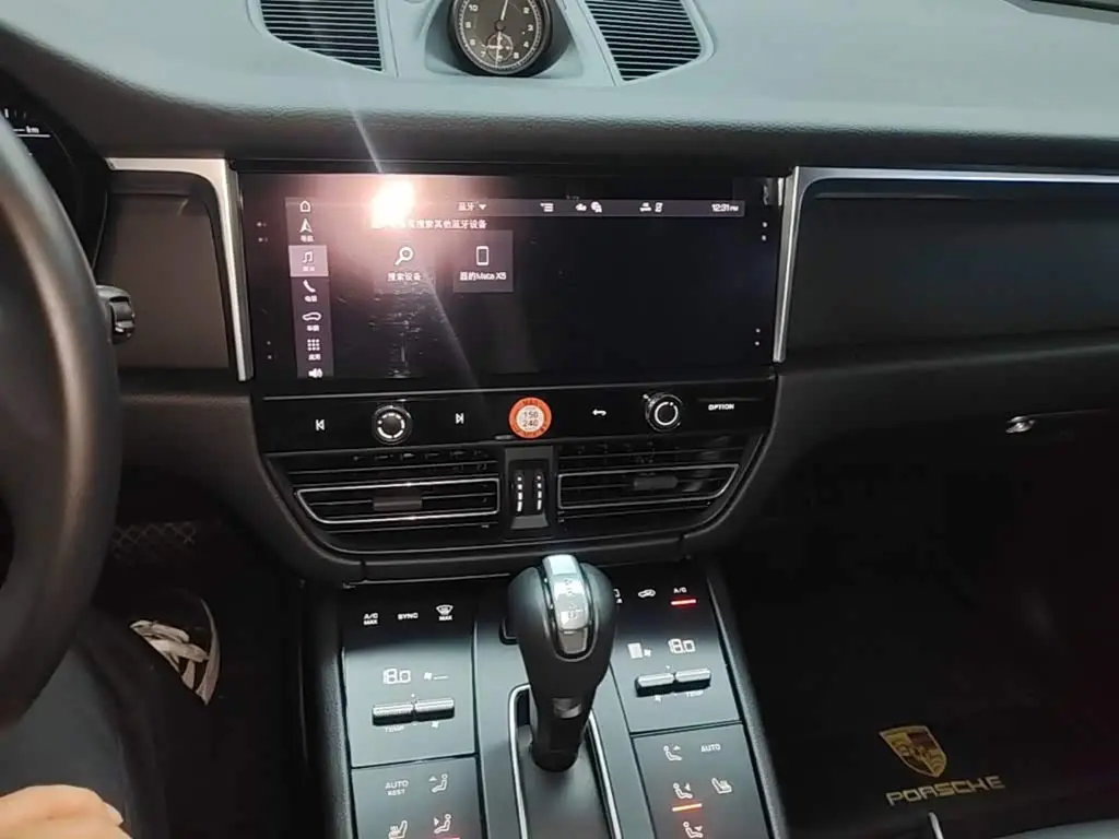 Porsche Macan 2024 — Photo 13/20