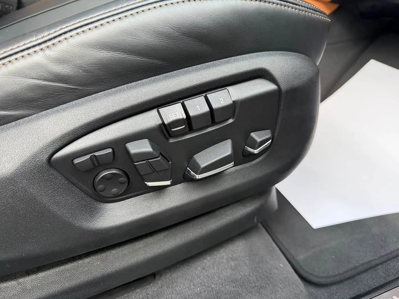 BMW X6 2018 — Фото 17/20