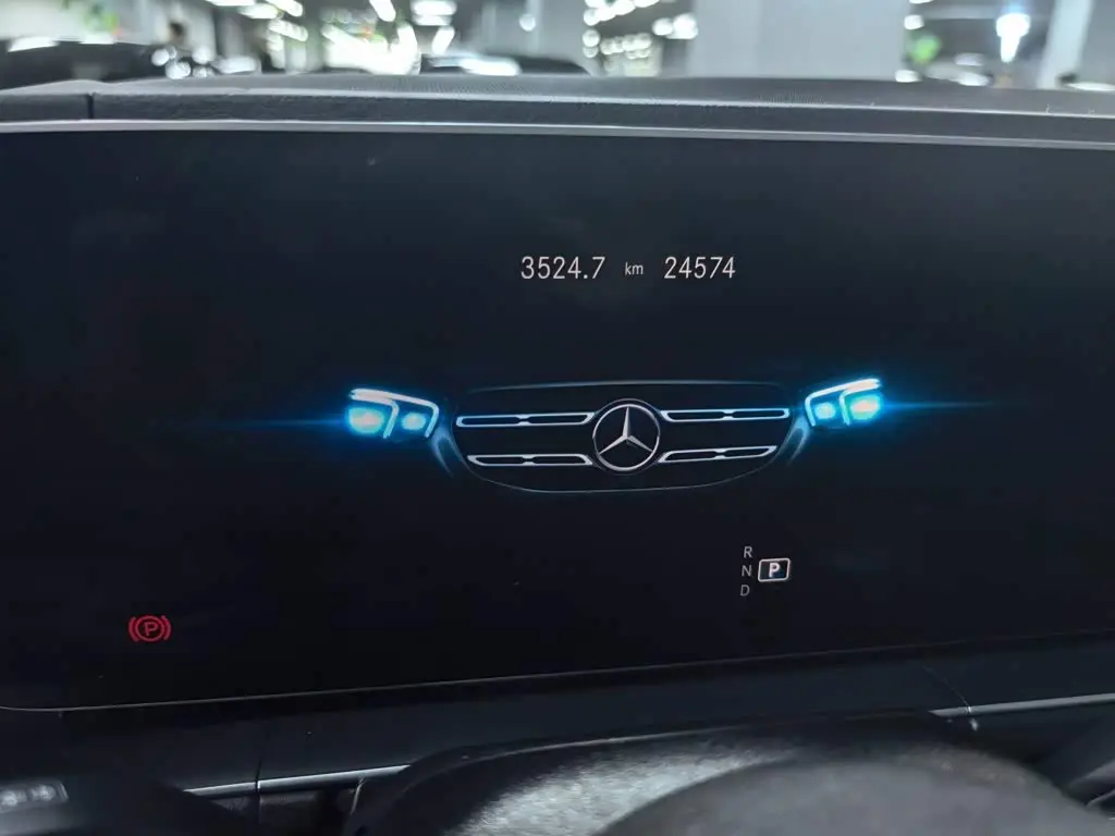 Mercedes-Benz GLE 2021 — Photo 5/17