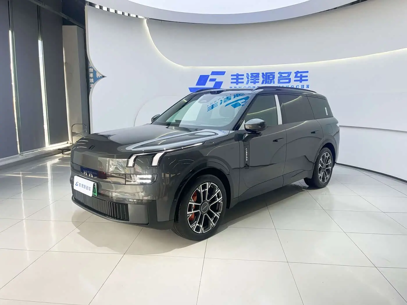 Lynk & Co 900 2026 — Şəkil 1/9